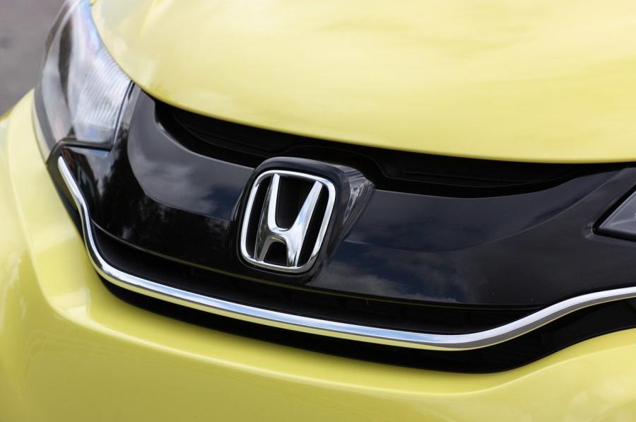  Honda Fit 2014 года  (US) (фото 17 из 68)